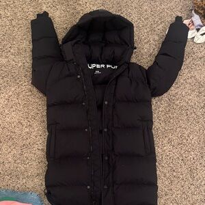 Aritzia Black Puffer Jacket